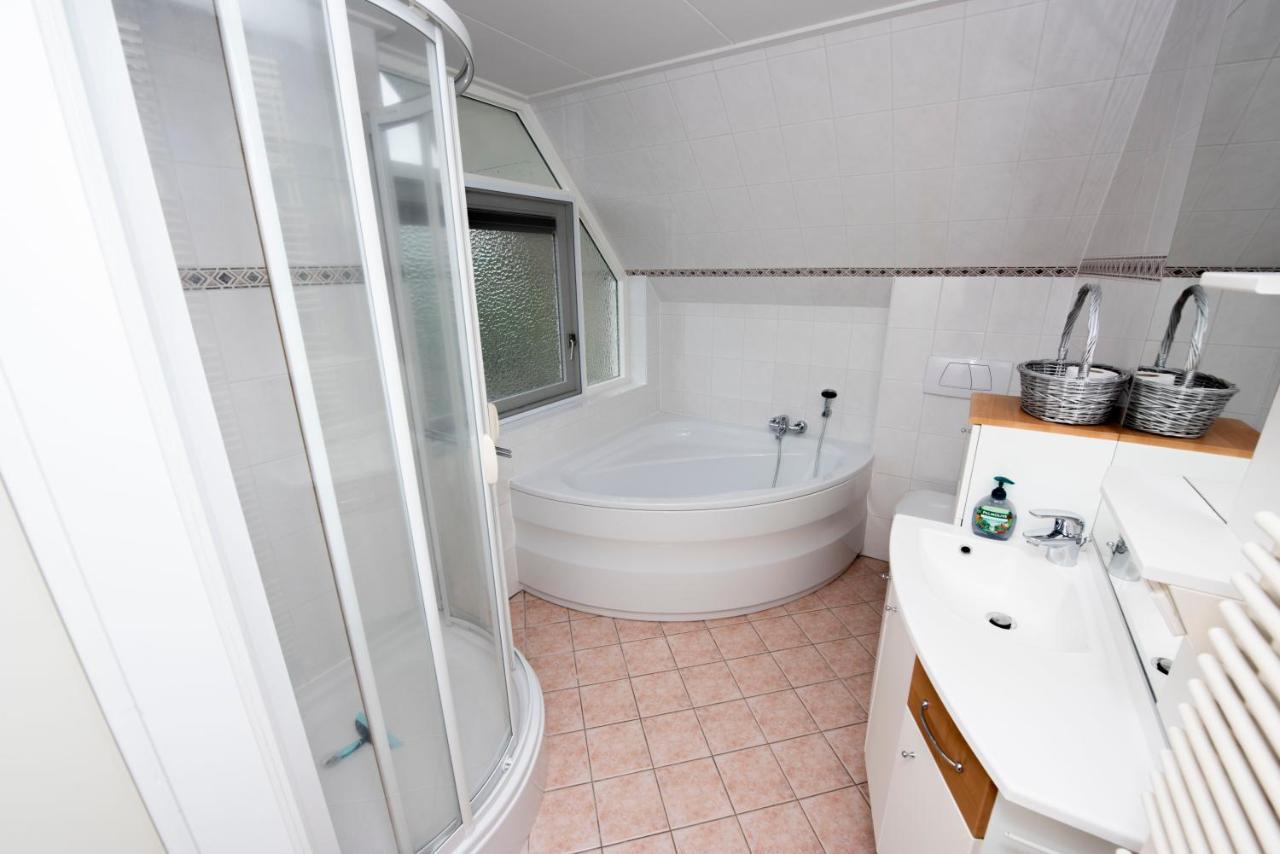 Vakantiehuis Bongel 1, Ter Herne 泰尔霍讷 外观 照片